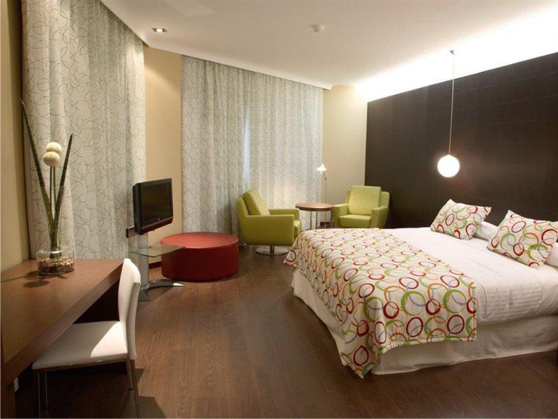 Hotel Veracruz Plaza & Spa Valdepeñas Екстериор снимка